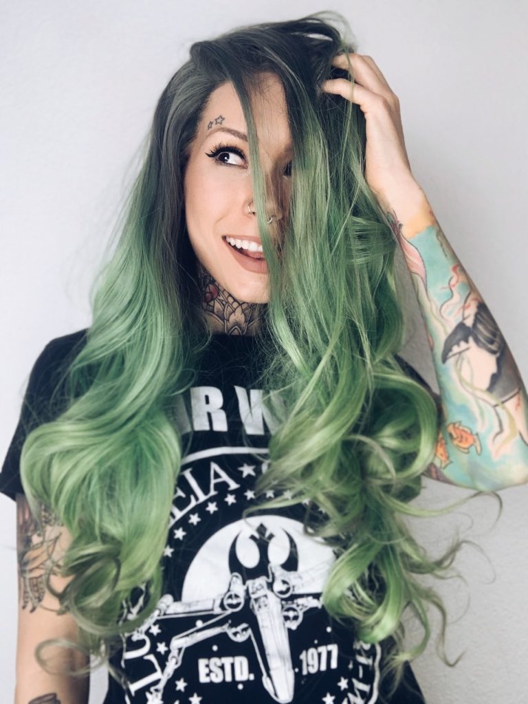 dark green lace front wig