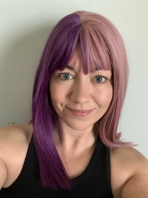 Foxglove is a soft and subtle take on the split colouring technique. Split straight down the middle so each colour falls either side of the centre parting. A bold deep plum and a light orchid shade.