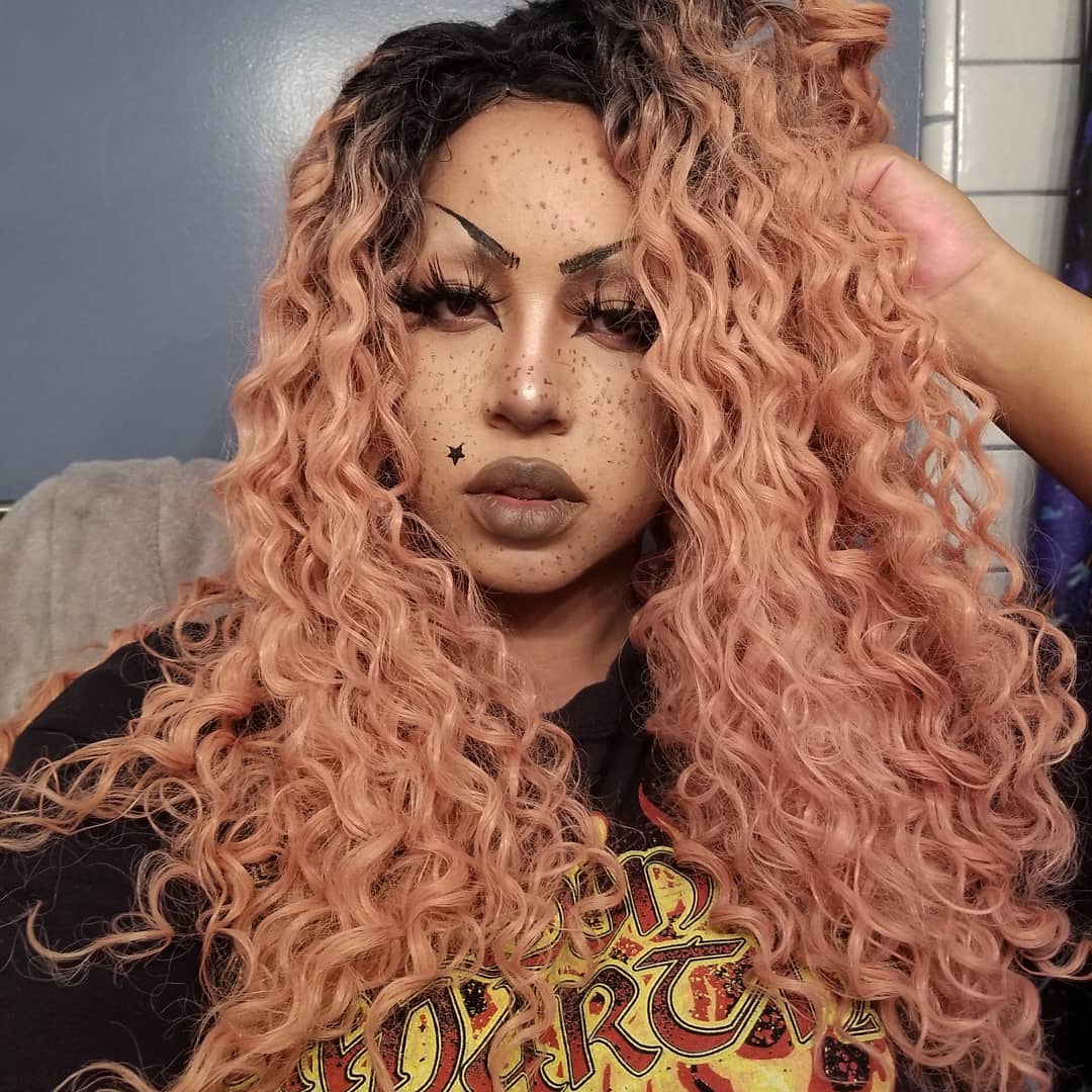 peach coloured wig