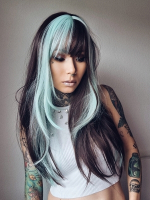 Wowfactor cheapest green teal lace front wig